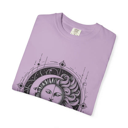 Moon Falling in Love Unisex T-shirt