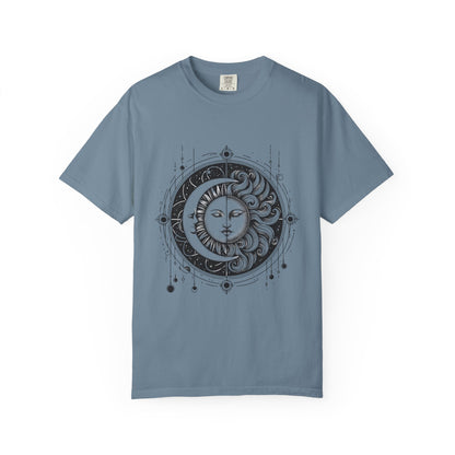 Moon Falling in Love Unisex T-shirt